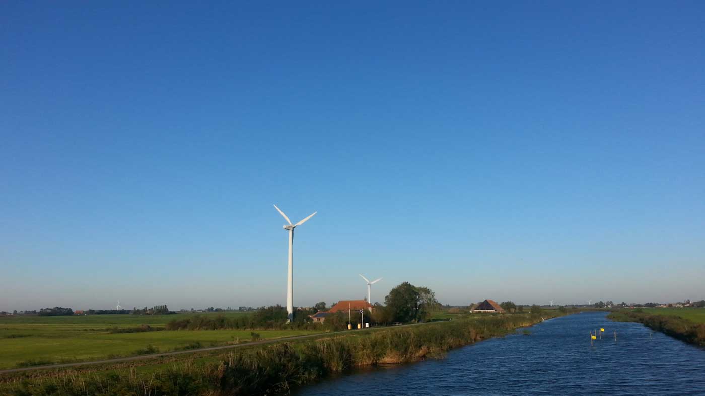 het Zonnehuis vanaf de brug gezien